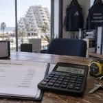 Appartement bord de mer moins de 100 000 euros : compromis surface et plage, documents immobiliers